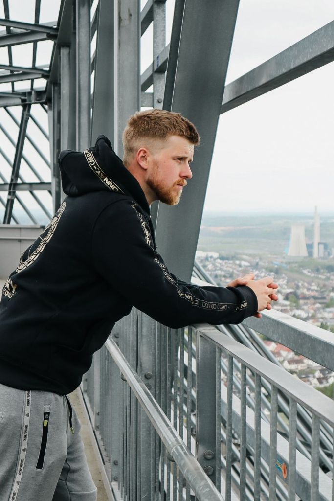 Výhľad z rozhladne na celé okolie