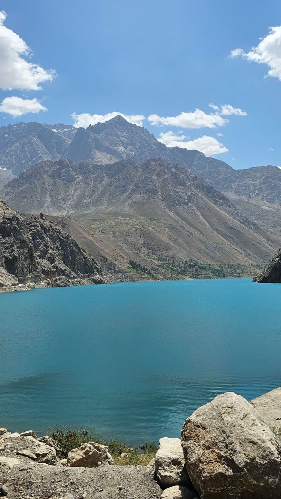 The sixth of the seven lakes