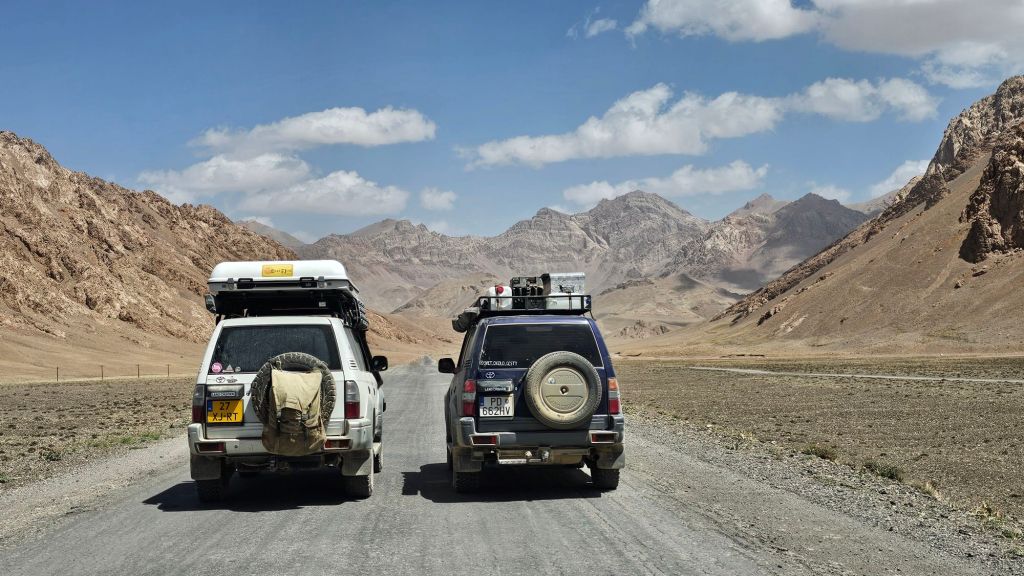 Expedícia cez Pamír