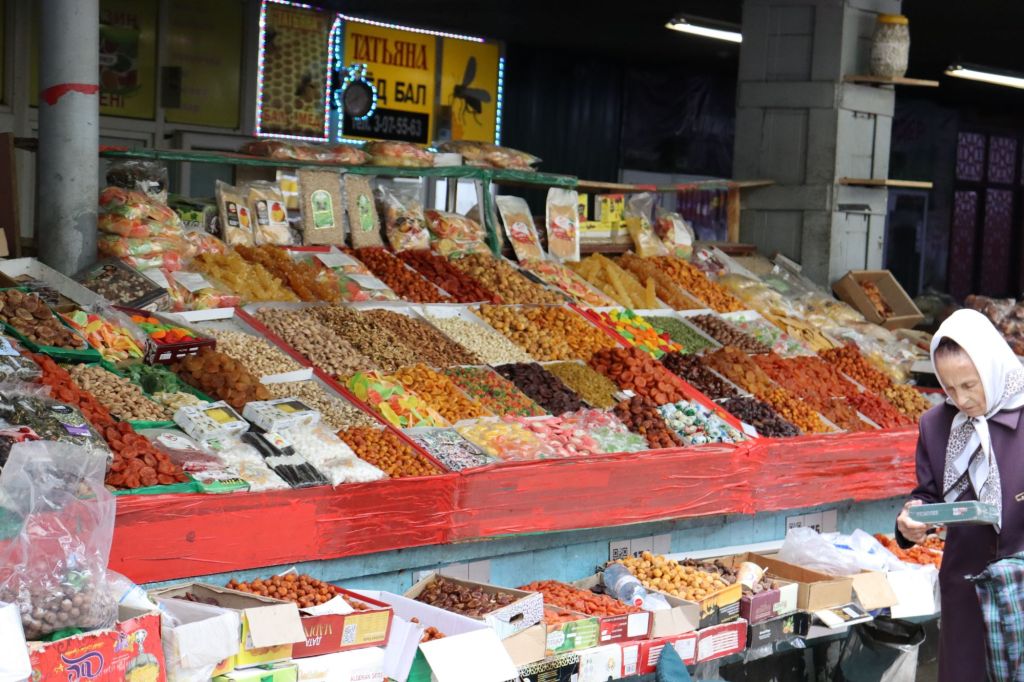 sušené ovoce, oriešky